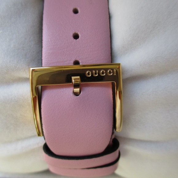 GUCCI LIMITED EDITION VERY RARE, Feline Heads, Mother-of-Pearl Dial Ladies Watch main image 7